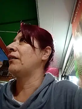 carolina linarez69 online show from January 25, 2025, 11:32 pm