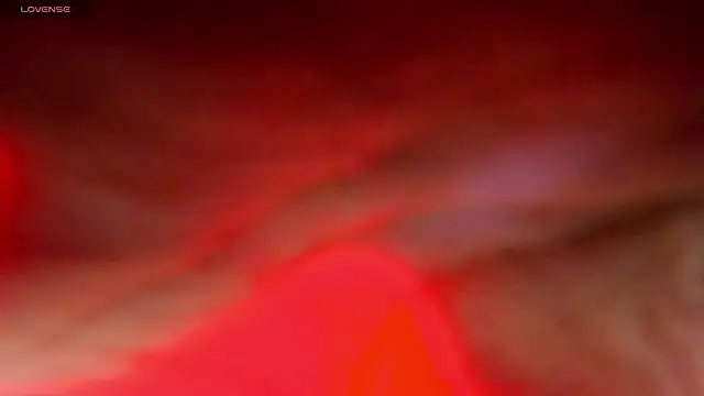 victoria  lace  online show from December 14, 2025, 6:57 pm