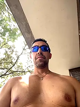 dantedesirexx online show from November 18, 2025, 6:11 pm