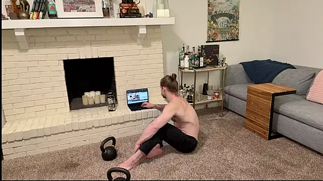 DaddydayDrinkzz online show from December 3, 2024, 7:49 am