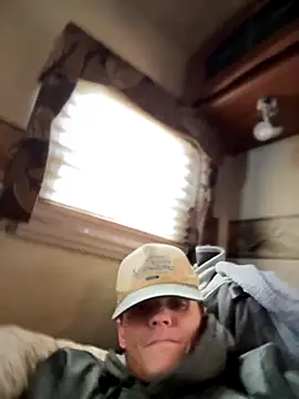 Snapshot of devinshd chatting on November 1, 2025, 6:35 pm devinshd online show from November 1, 2025, 6:35 pm