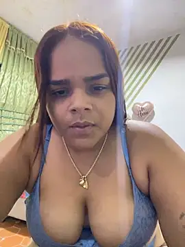 Evabigass online show from September 24, 2025, 9:10 pm