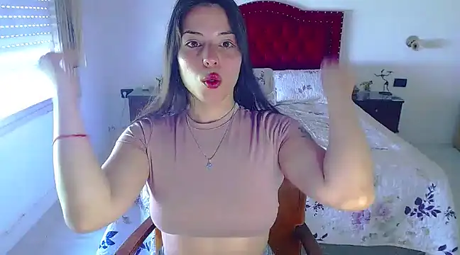 Snapshot of Alma-Mora chatting on December 16, 2024, 4:16 pm Alma-Mora online show from December 16, 2024, 4:16 pm