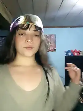 Snapshot of Elvishcassie_ chatting on December 23, 2024, 2:45 am Elvishcassie  online show from December 23, 2024, 2:45 am