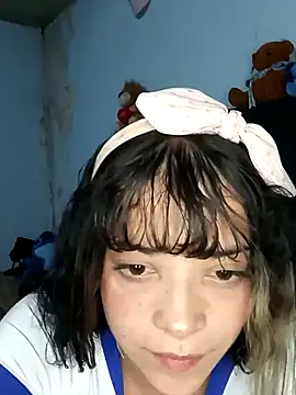 Snapshot of Elvishcassie_ chatting on January 11, 2025, 1:59 am Elvishcassie  online show from January 11, 2025, 1:59 am