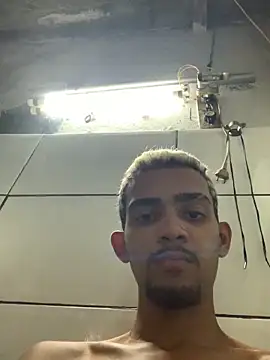 moreninhoP online show from January 3, 2025, 5:31 pm