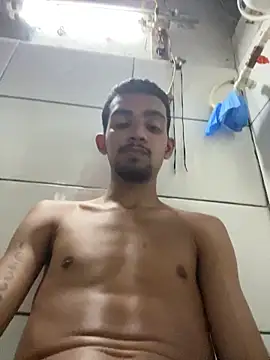 moreninhoP online show from March 14, 2025, 2:42 am