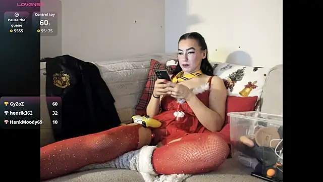 Snapshot of NorwaysElektraNeon chatting on December 13, 2025, 8:04 pm NorwaysElektraNeon online show from December 13, 2025, 8:04 pm