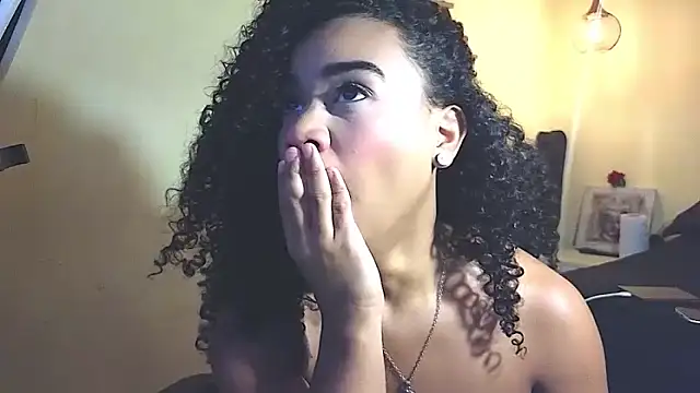 Snapshot of evafoxs chatting on November 29, 2025, 5:57 pm evafoxs online show from November 29, 2025, 5:57 pm