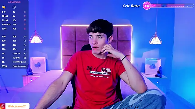 AlejooTwink online show from February 12, 2026, 2:11 am