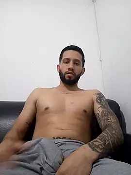 maxXximo777 online show from December 12, 2024, 3:54 am