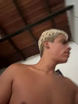 Leo bunny hot online show from October 27, 2025, 7:59 pm