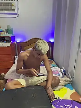 Leo bunny hot online show from October 23, 2025, 10:19 pm