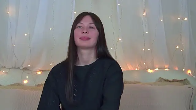 Snapshot of AlexandraBloom chatting on February 25, 2026, 6:19 pm AlexandraBloom online show from February 25, 2026, 6:19 pm