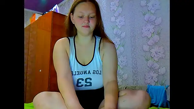 Aria  Dark online show from November 16, 2025, 2:27 am