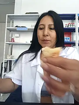 Snapshot of Megan_jennerr chatting on November 7, 2025, 2:43 pm Megan jennerr online show from November 7, 2025, 2:43 pm