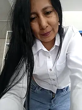 Snapshot of Megan_jennerr chatting on November 30, 2025, 3:02 pm Megan jennerr online show from November 30, 2025, 3:02 pm