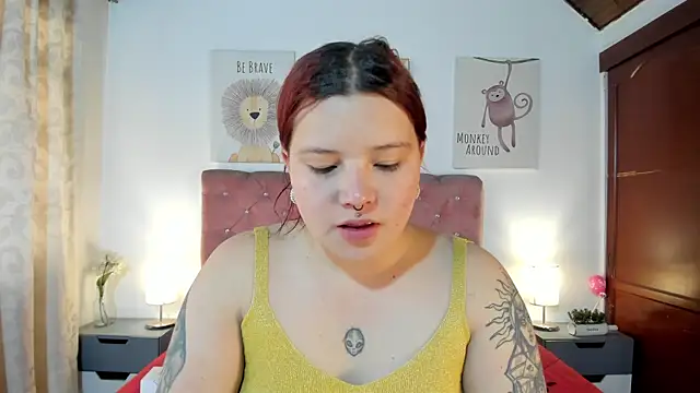 CelessteRedds online show from April 10, 2026, 12:01 pm