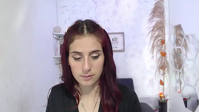 Melothompson online show from January 13, 2025, 3:15 pm