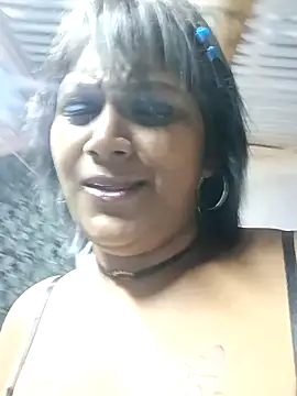 indiansuga online show from October 17, 2025, 7:37 pm