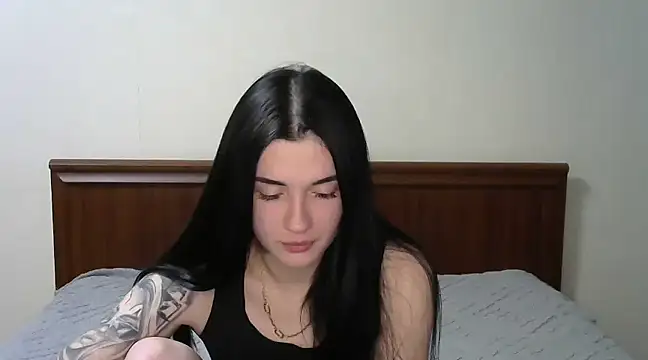 Liana diva online show from February 19, 2025, 7:26 pm