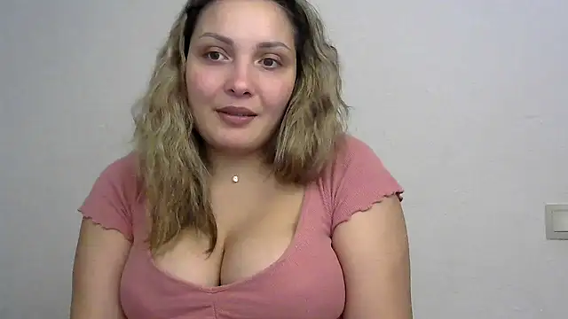 Snapshot of Iskor_ka chatting on January 15, 2025, 7:12 pm Iskor ka online show from January 15, 2025, 7:12 pm