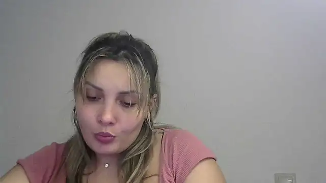 Snapshot of Iskor_ka chatting on January 8, 2025, 2:46 pm Iskor ka online show from January 8, 2025, 2:46 pm