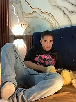 roguer darkk online show from September 27, 2025, 1:56 am
