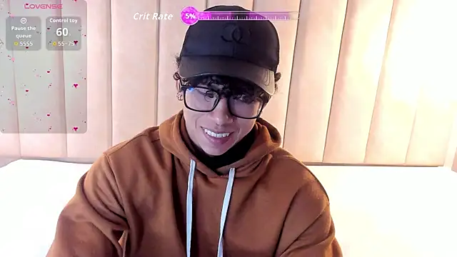 AkazaBoy  online show from November 26, 2025, 4:23 am