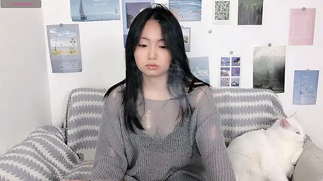 LiLiYbaby online show from March 1, 2025, 5:42 am