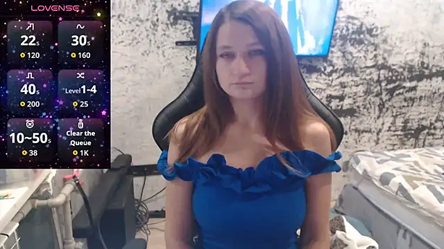 PamelaYoun online show from October 6, 2025, 5:13 pm