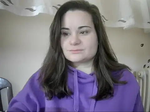 AalinnaK online show from February 8, 2026, 8:45 am