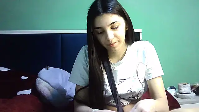 Ahotkittyxxx online show from December 28, 2024, 10:58 am