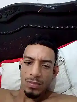 Snapshot of alvaroenriqe23 chatting on October 21, 2025, 5:45 pm alvaroenriqe23 online show from October 21, 2025, 5:45 pm