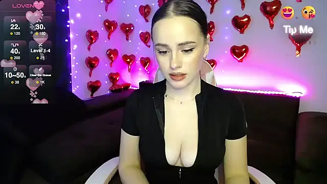 Emillias online show from March 15, 2025, 2:45 pm