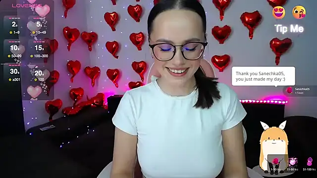 Emillias online show from March 18, 2025, 9:23 am