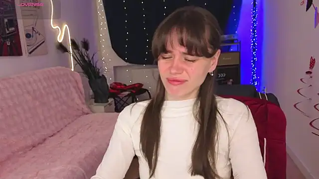 Emillias online show from February 25, 2026, 8:03 am