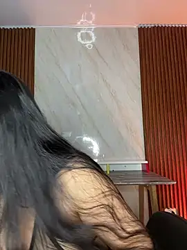 floriamANDjazmin online show from June 19, 2026, 7:09 pm