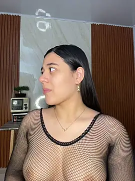 floriamANDjazmin online show from July 20, 2026, 3:03 am