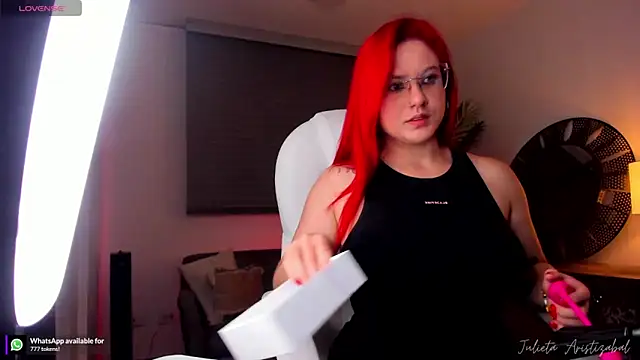 miss julietaa online show from March 4, 2025, 11:29 am