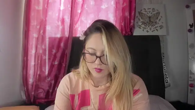 miss julietaa online show from January 16, 2026, 3:27 pm