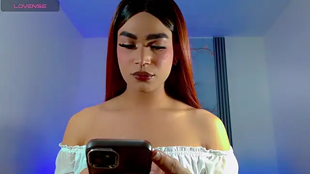 Hellen moons   online show from March 18, 2025, 7:22 pm