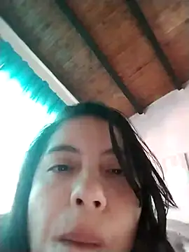 Snapshot of lisseth chatting on July 4, 2026, 8:35 pm lisseth online show from July 4, 2026, 8:35 pm