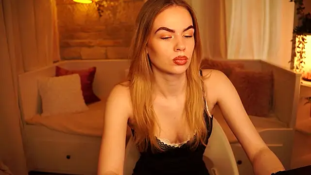 sn0w barbie online show from February 7, 2025, 8:55 am
