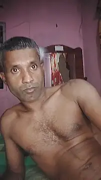 Snapshot of touldad chatting on December 14, 2025, 7:08 pm touldad online show from December 14, 2025, 7:08 pm