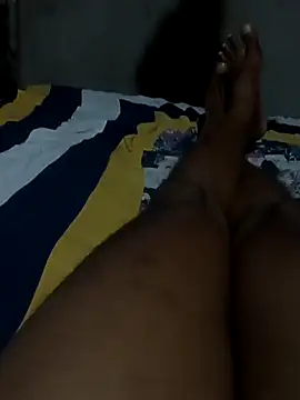 Snapshot of touldad chatting on October 7, 2025, 11:17 pm touldad online show from October 7, 2025, 11:17 pm