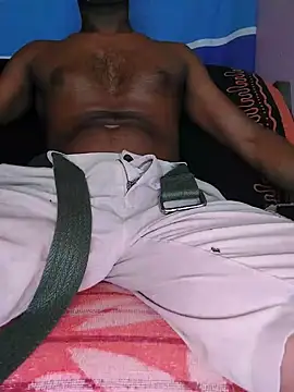 Snapshot of touldad chatting on February 10, 2025, 9:04 pm touldad online show from February 10, 2025, 9:04 pm