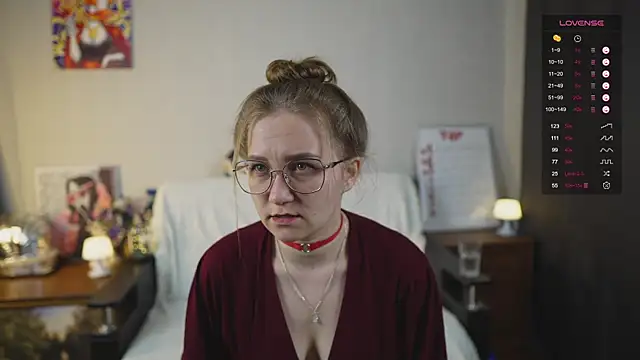 Snapshot of Miatiny chatting on September 17, 2025, 1:35 pm Miatiny online show from September 17, 2025, 1:35 pm