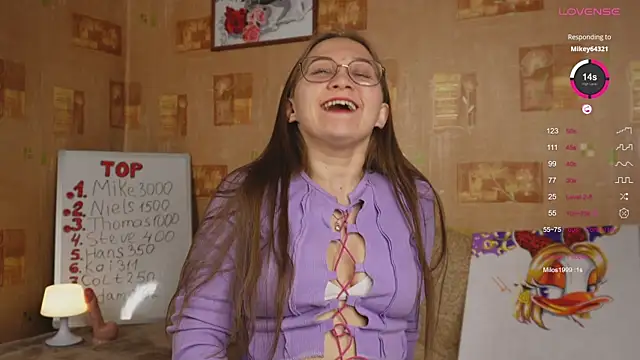 Snapshot of Miatiny chatting on February 15, 2025, 3:17 pm Miatiny online show from February 15, 2025, 3:17 pm