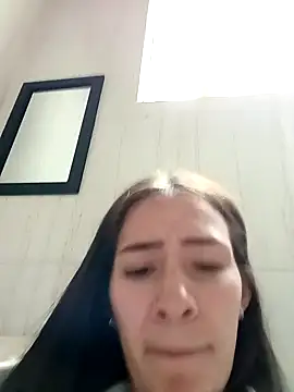 SAMANTHA-16  online show from February 6, 2025, 6:13 pm